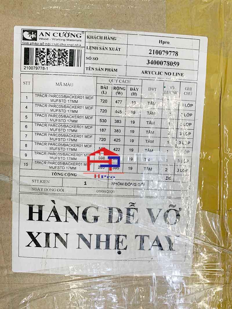 an-cuong-gui-canh-acrylic-cho-hpro