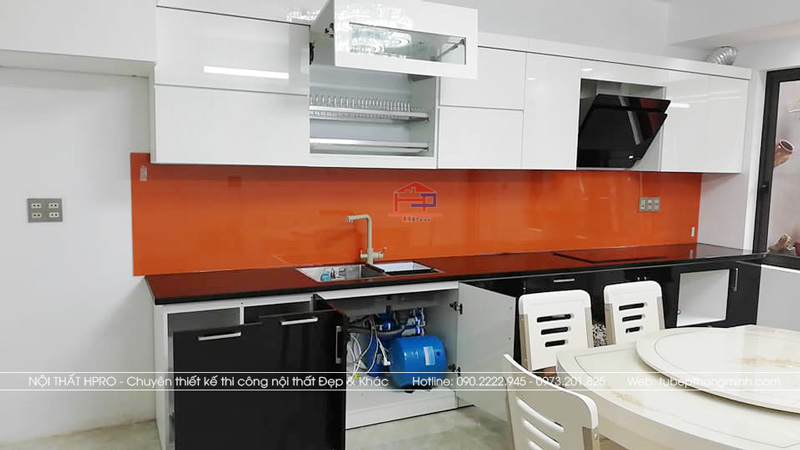 anh-thuc-te-mau-tu-bep-acrylic-tbac109-nha-co-hong-2