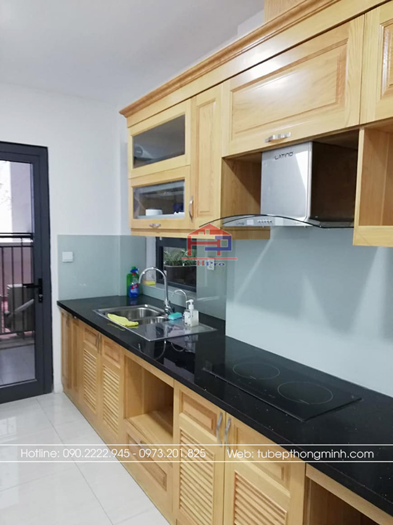 anh-thuc-te-thi-cong-tu-bep-go-soi-my-tbsm29