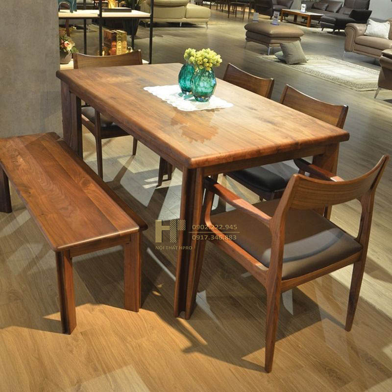 Bàn ăn gỗ sồi có ưu điểm gì? Những mẫu bàn ăn gỗ sồi đẹp, tiện nghi cho phòng bếp