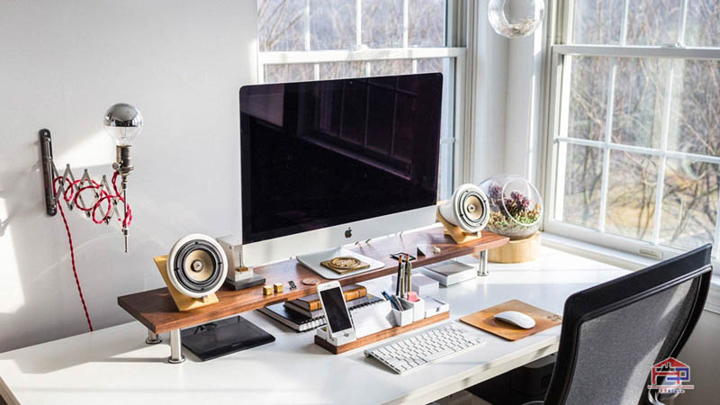 ban-lam-viec-toi-gian-10