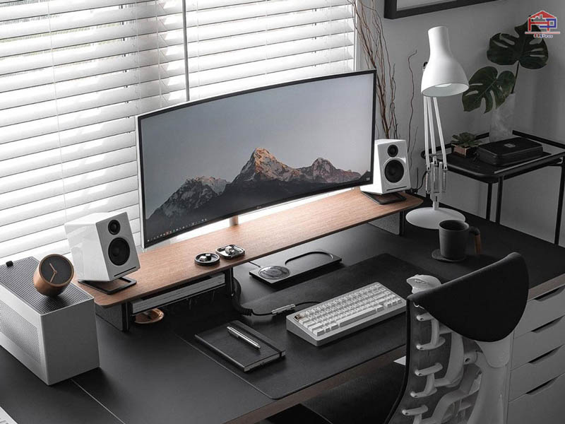 ban-lam-viec-toi-gian-3