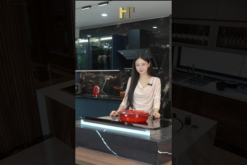 Có nên đặt bếp nấu trên bàn đảo? Giải pháp 2 trong một cực đỉnh