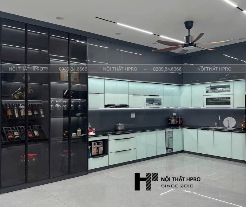 tủ bếp cánh kính TBCK14 thùng inox 304 dáng chữ L có tủ rượu