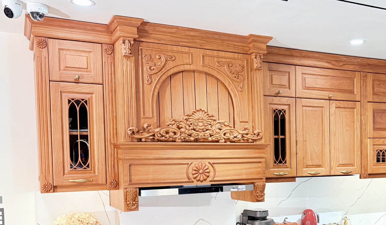 Tủ Bếp Gỗ Gõ Đỏ