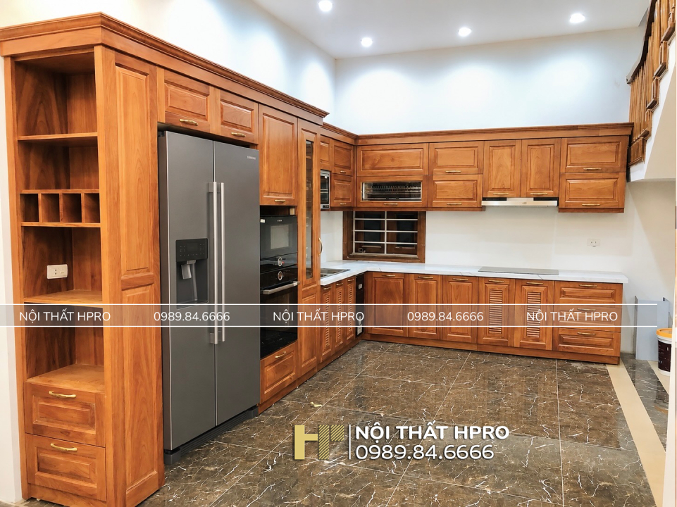 Mẫu tủ bếp gỗ gõ đỏ TBGD01 nhà anh Hiệp - Sóc Sơn đẹp CUỐN HÚT mọi ánh nhìn