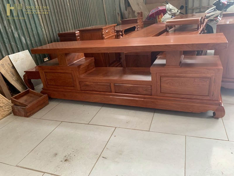 ke-tivi-go-huong-18 ke-tivi-go-huong-18