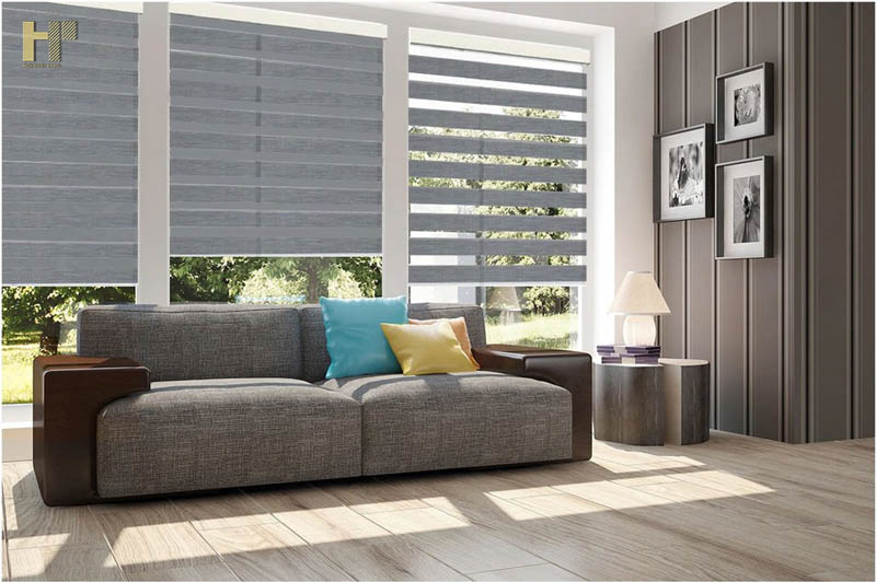 rem-cua-chinh-26 rem-cua-chinh-26