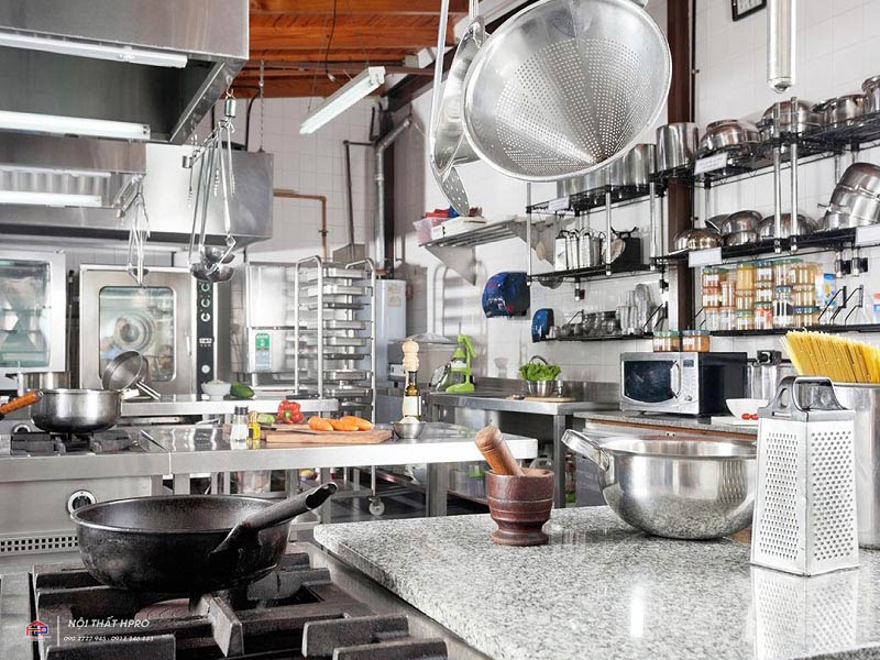 thiet-ke-bep-nha-hang-nho-4