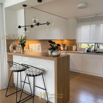 tu-bep-go-cong-nghiep-nha-anh-long-1