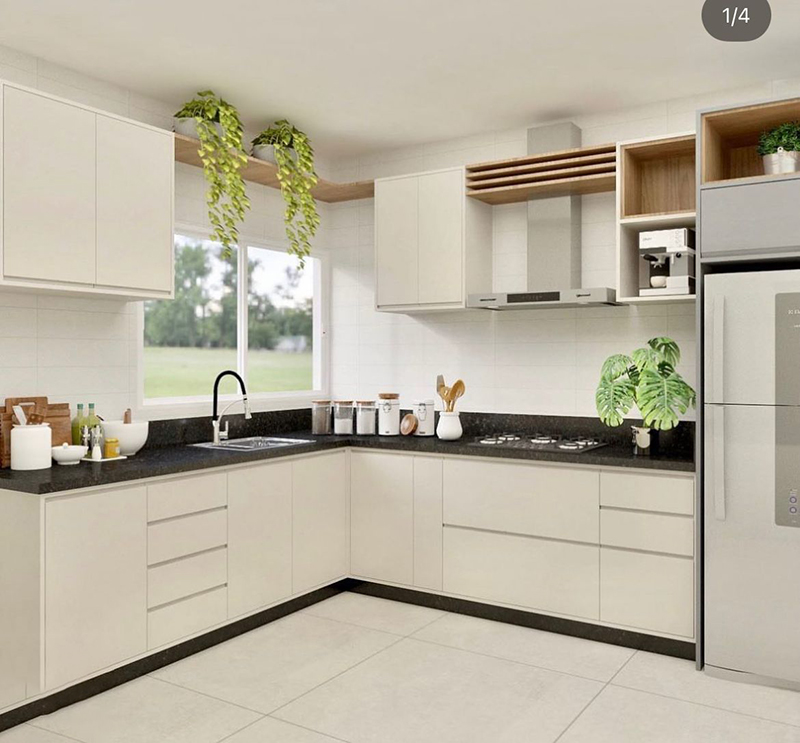 Mẫu 8: Tủ bếp cánh kính màu trắng tay nắm âm