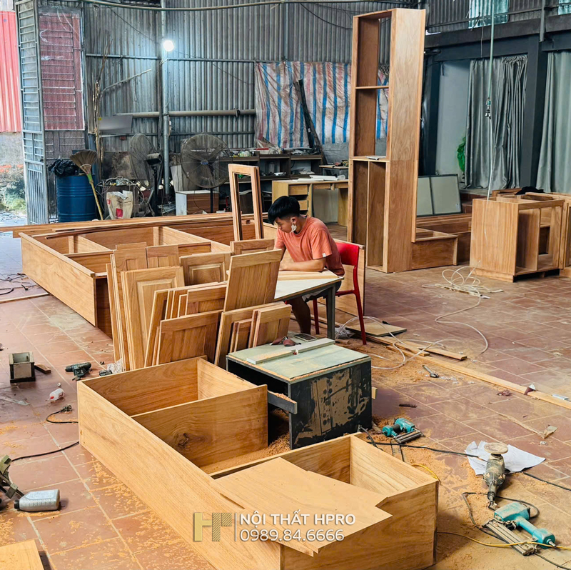 tủ bếp gỗ gõ đỏ Pachy