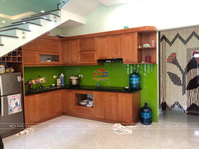 Tủ bếp gỗ sồi nga TBSN02 nhà anh Hoài - Quất Động, Thường Tín