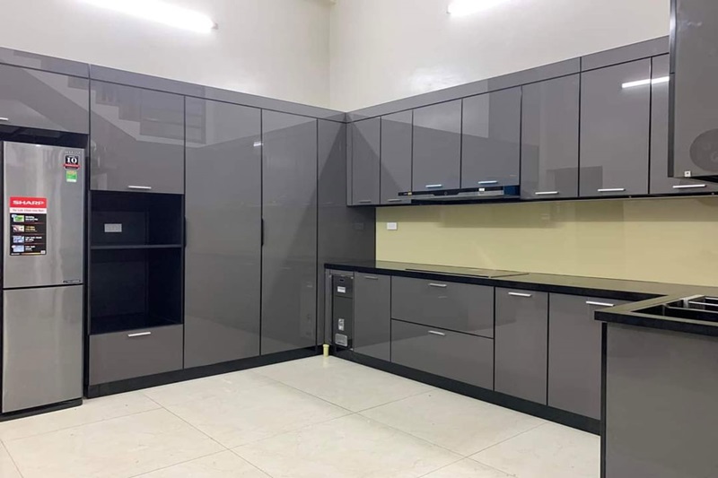 Tủ bếp inox 304 đang rất phổ biến trên thị trường