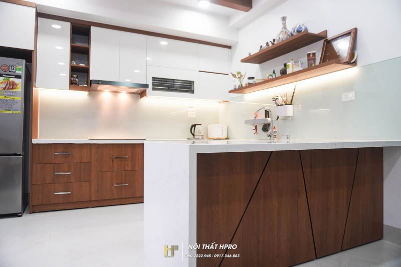 tu-bep-laminate-chi-ngoc-hoa-binh