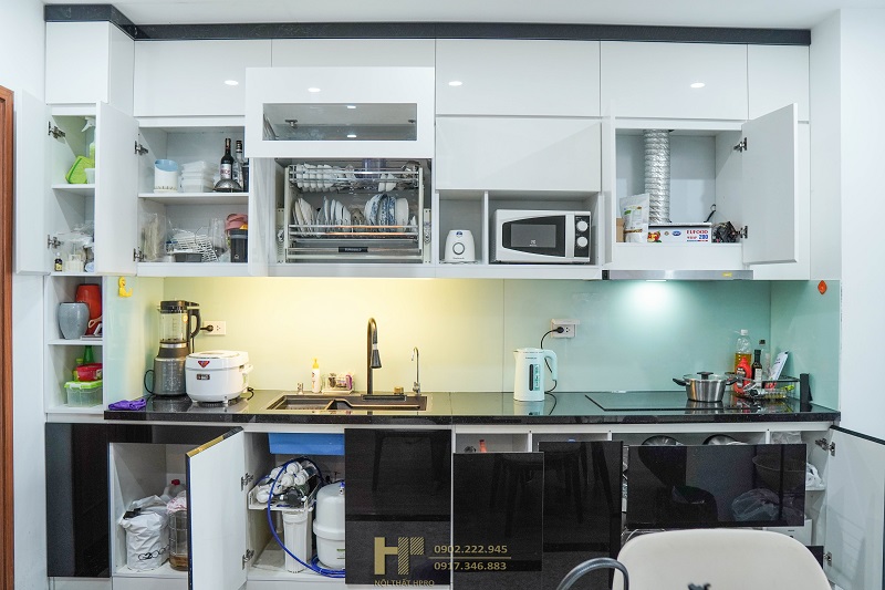 Có nên sử dụng tủ đựng đồ khô nhà bếp hay không?